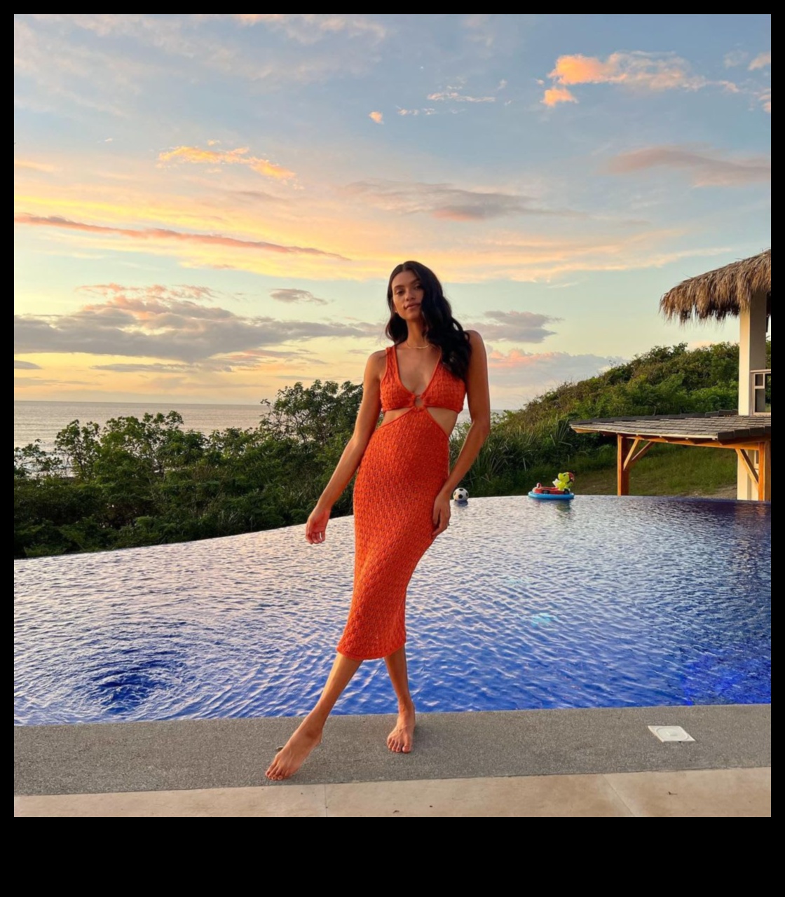 Island Fantasy: Καλοκαιρινά ρούχα με τροπική έμπνευση για τον Παράδεισο