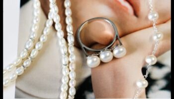 Glistening Pearls: Φωτίστε τα βήματά σας με Pearl Anklet