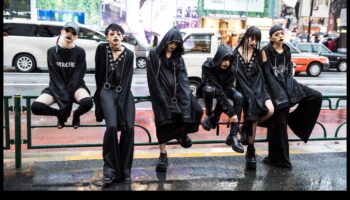 Street Chic Chronicles: An Insider's Guide to Urban Apparel